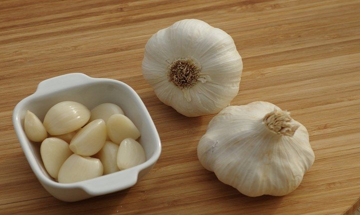 You are currently viewing 100 Uses of Garlic